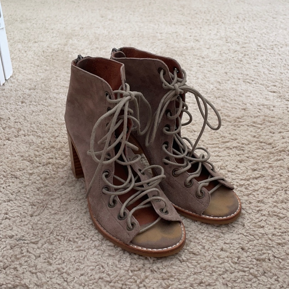 Jeffrey Campbell Cors Suede Lace-Up Bootie